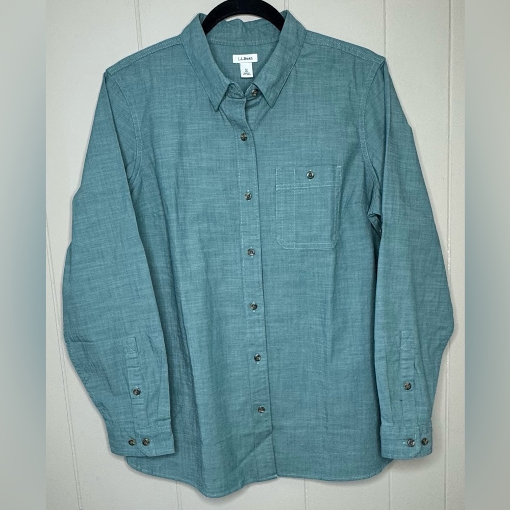 L.L. Bean Roll Up Sleeve Heavyweight Button Down Camp Shirt Womens Medium